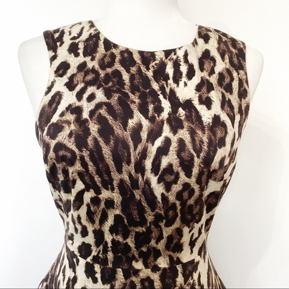 Karen MILLEN LEOPARD PRINT FIT & FLARE SLEEVELESS MIDI DRESS - 6 - Picture 4 of 9